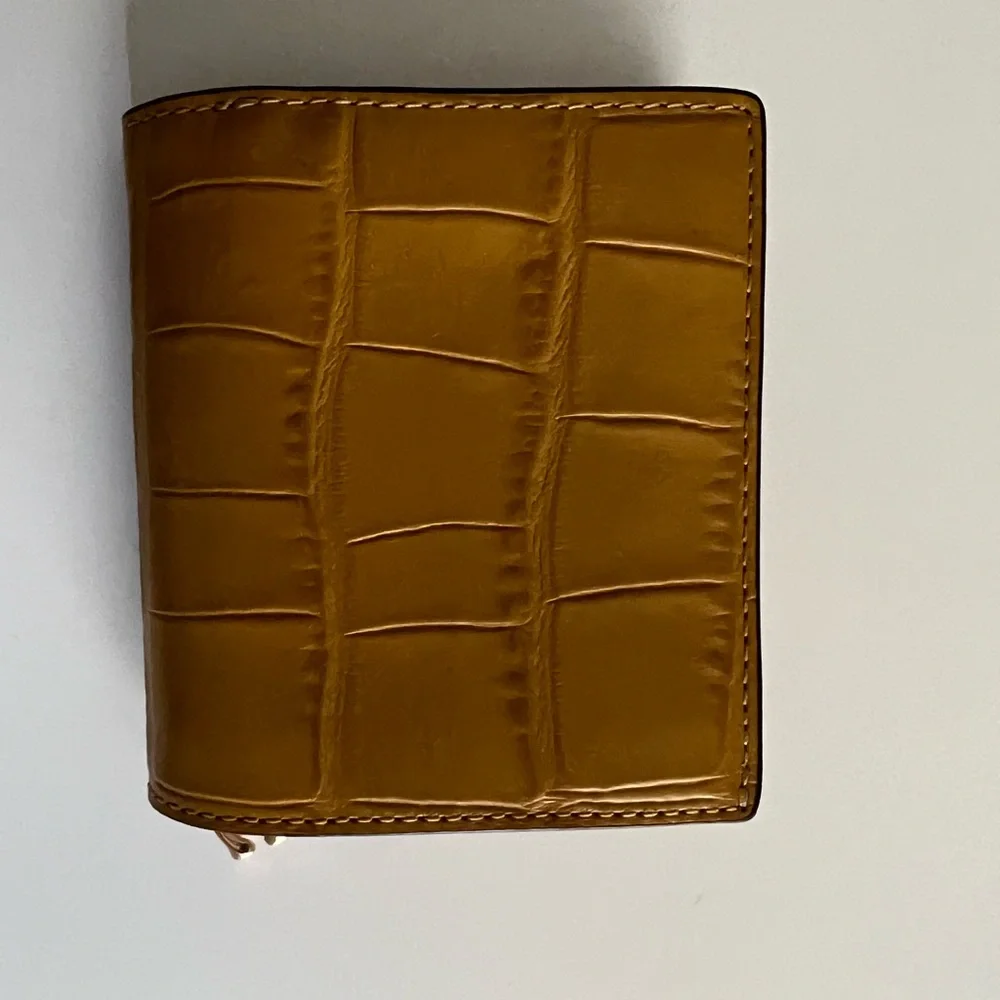 Coach Yellow Leather Croco Style Wallet - Picture 3 of 11